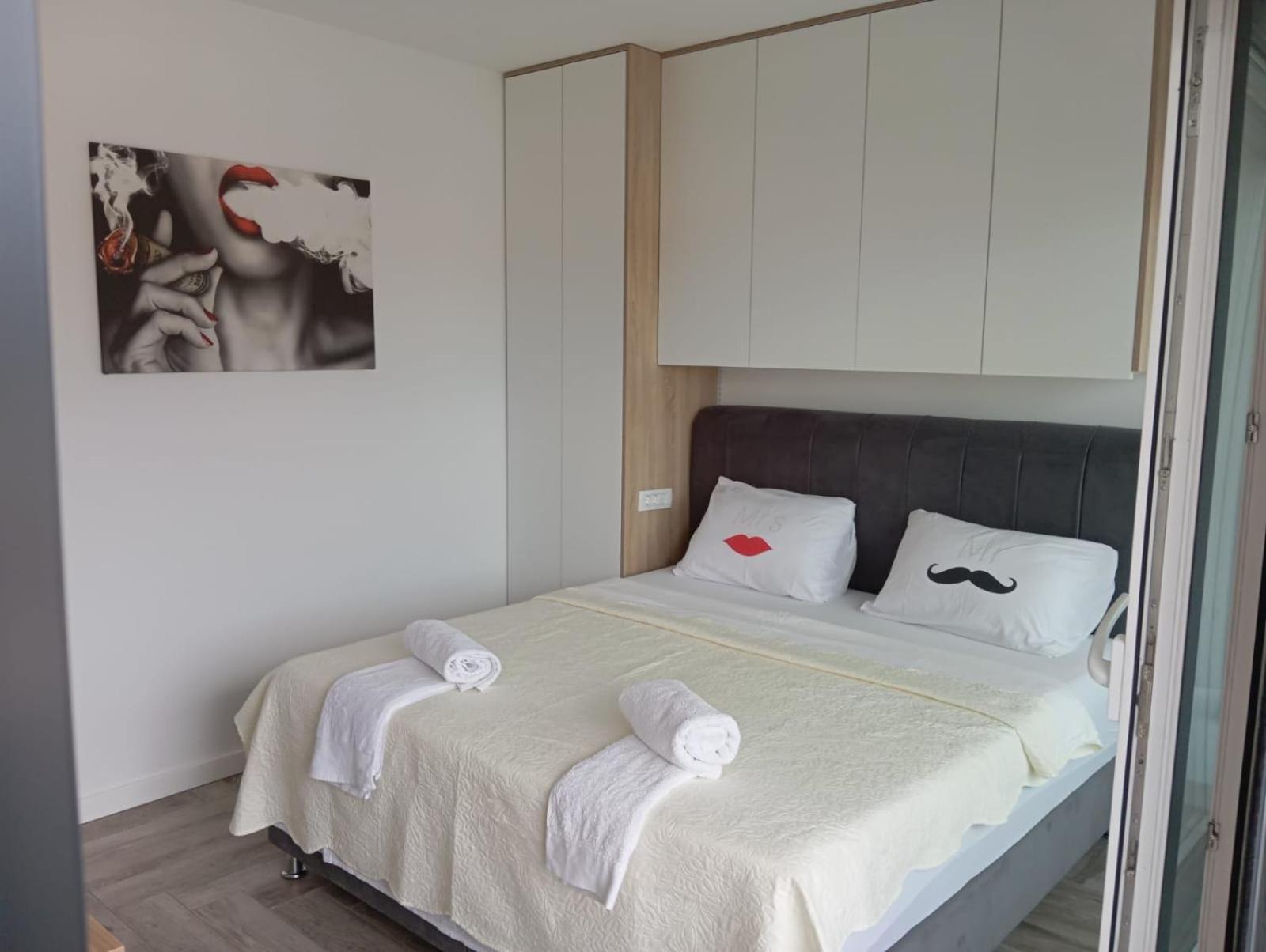 Villa S Vir Exteriér fotografie